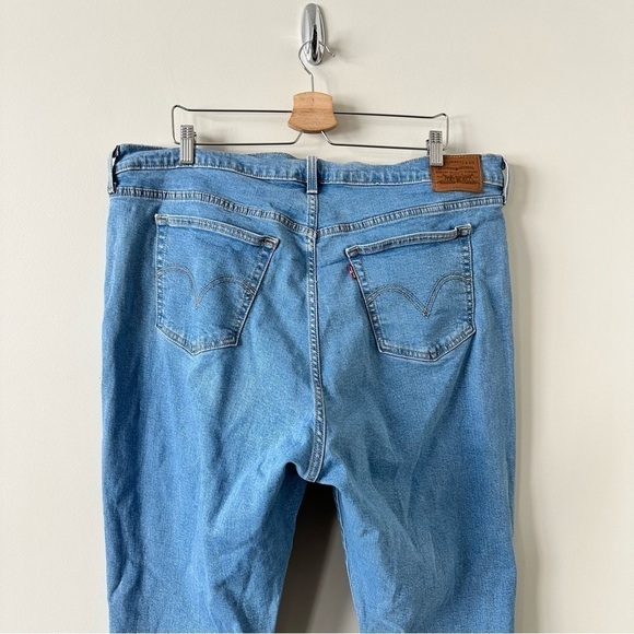 Stretchy High-Rise Wedgie Skinny Ankle Length Jean - Levi's Premium - Picture 10 of 14